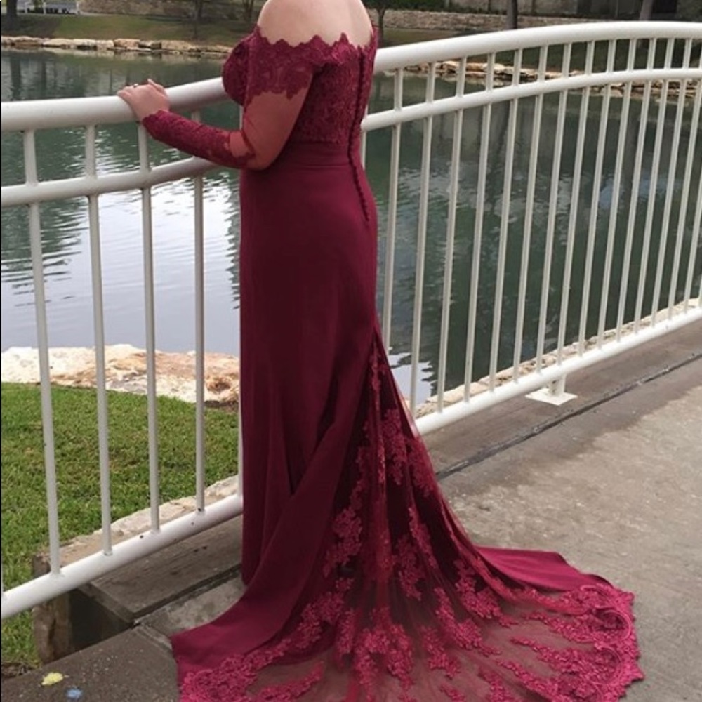 Bicici and Coty prom dress